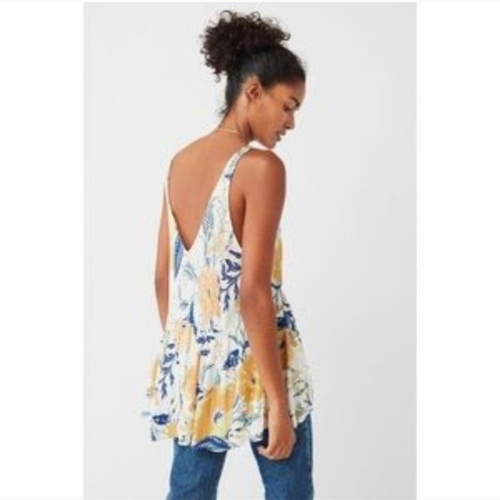 UO Kimchi Blue peplum celestial dreams tank xs